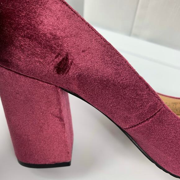 Jessica Simpson Heels Lindly Velvet Bloc - Picture 6 of 9